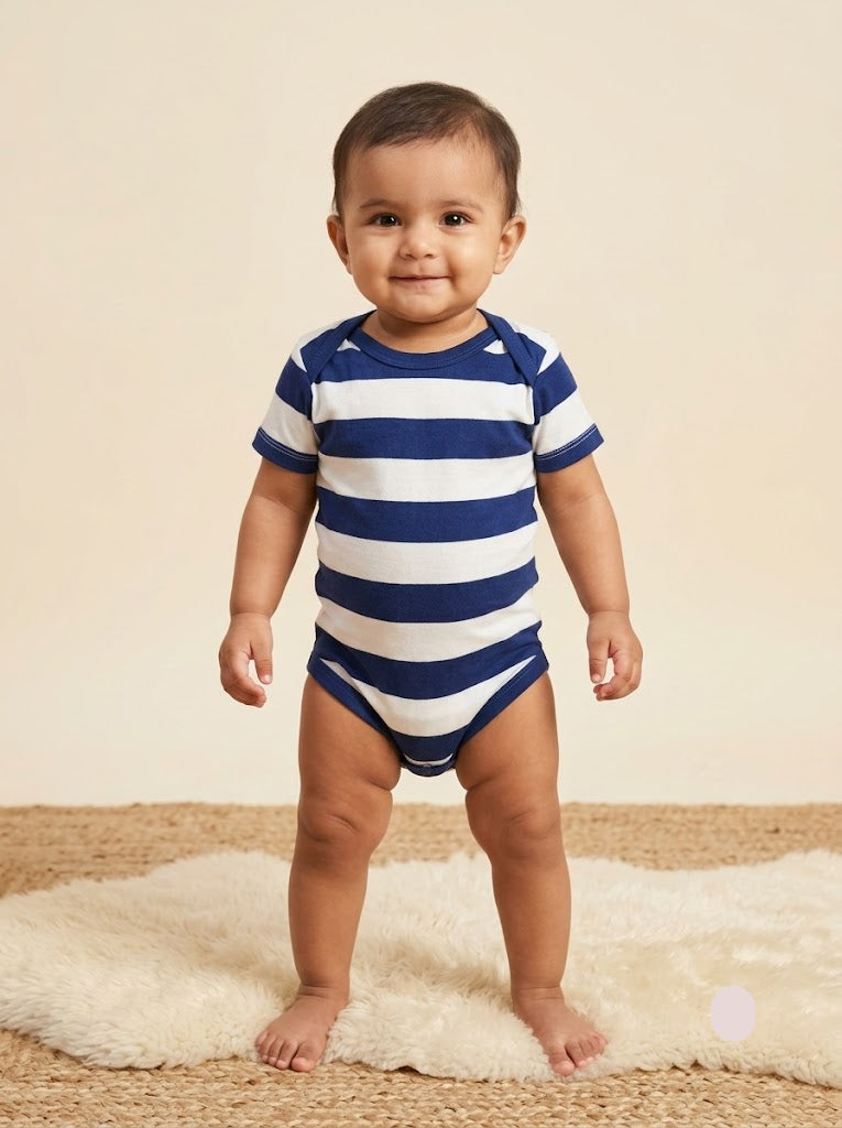 Baby's rompers - navy line