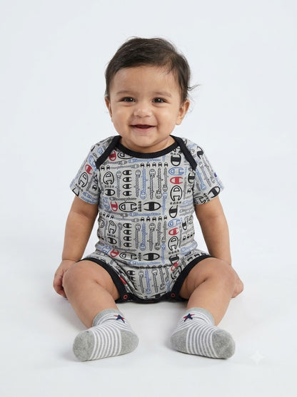 Baby's rompers - pins