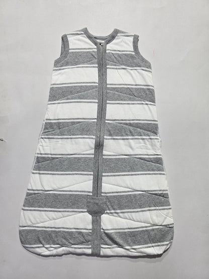 Baby's sleeping bag - grey stripes