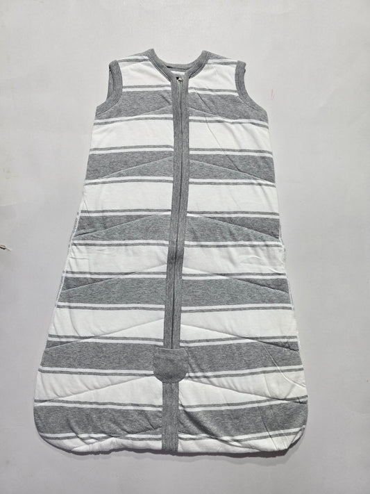 Baby's sleeping bag - grey stripes