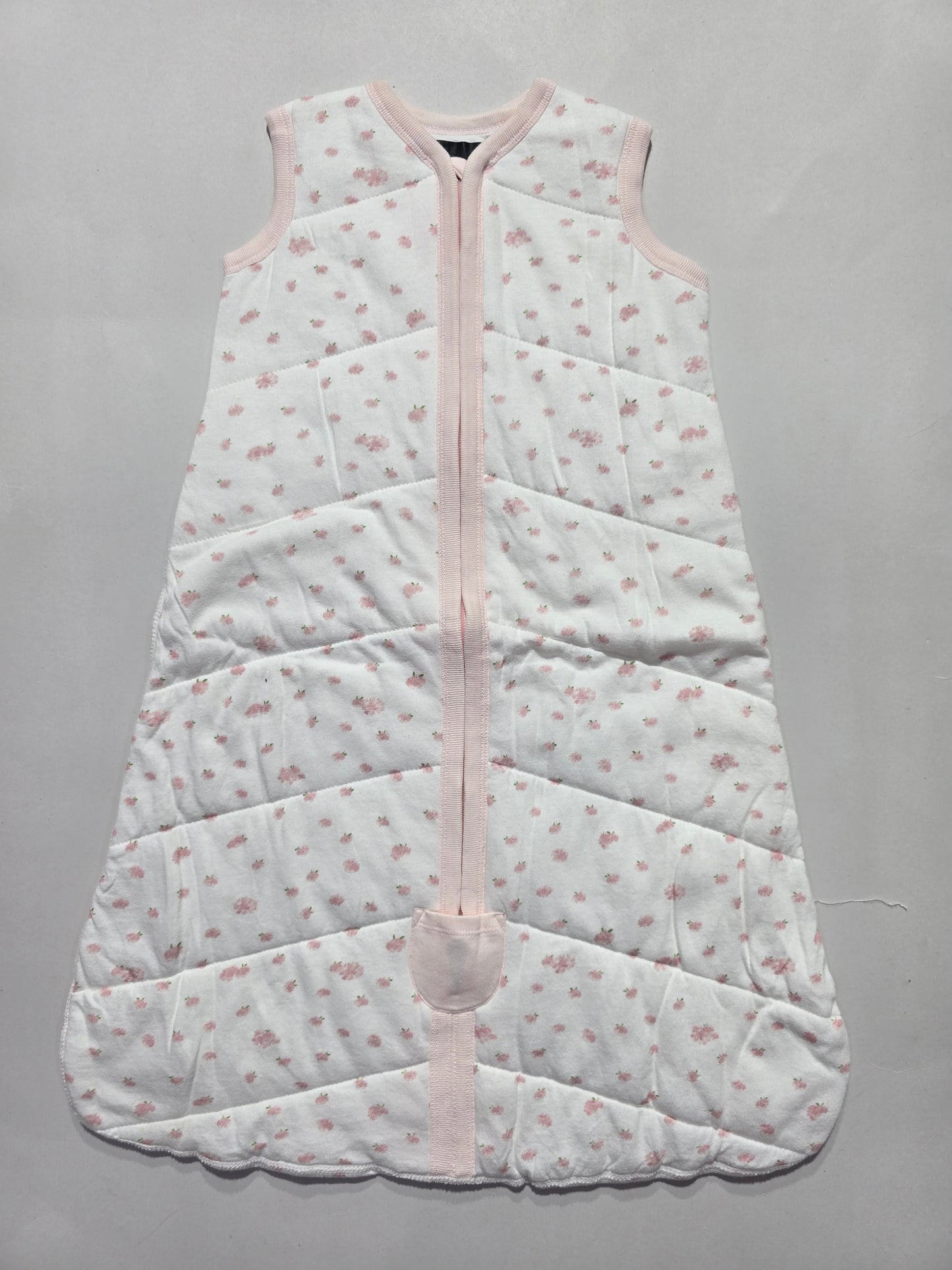 Baby's sleeping bag - pink buds