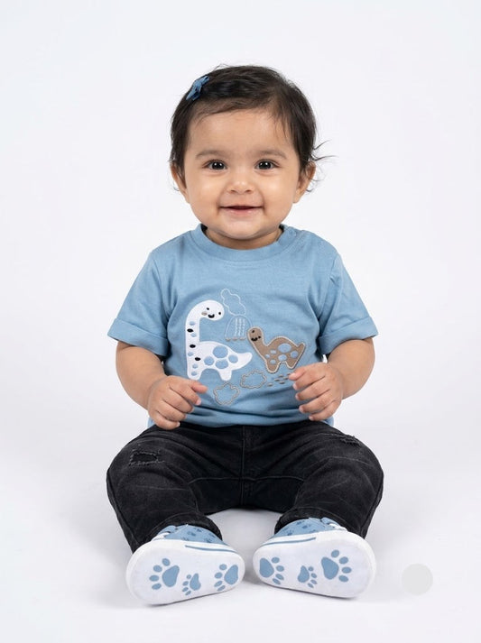 Baby's t-shirt - blue dino