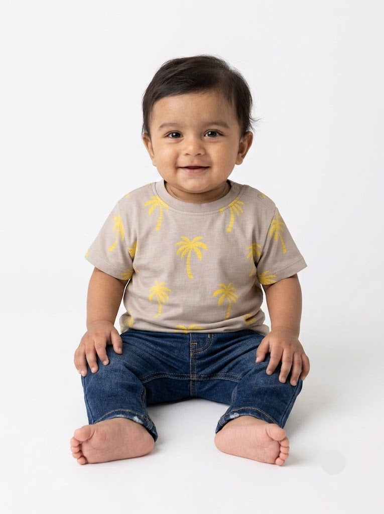 Baby's t-shirt - tree