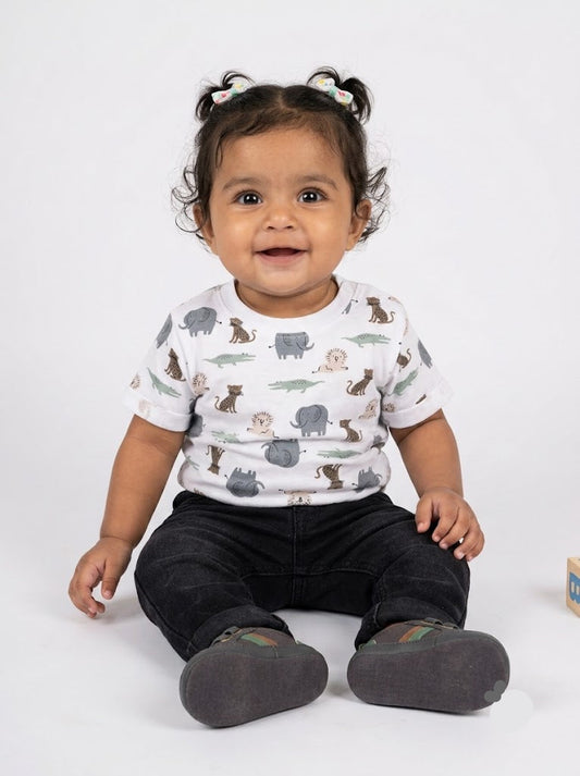 Baby's t-shirt - wild animals