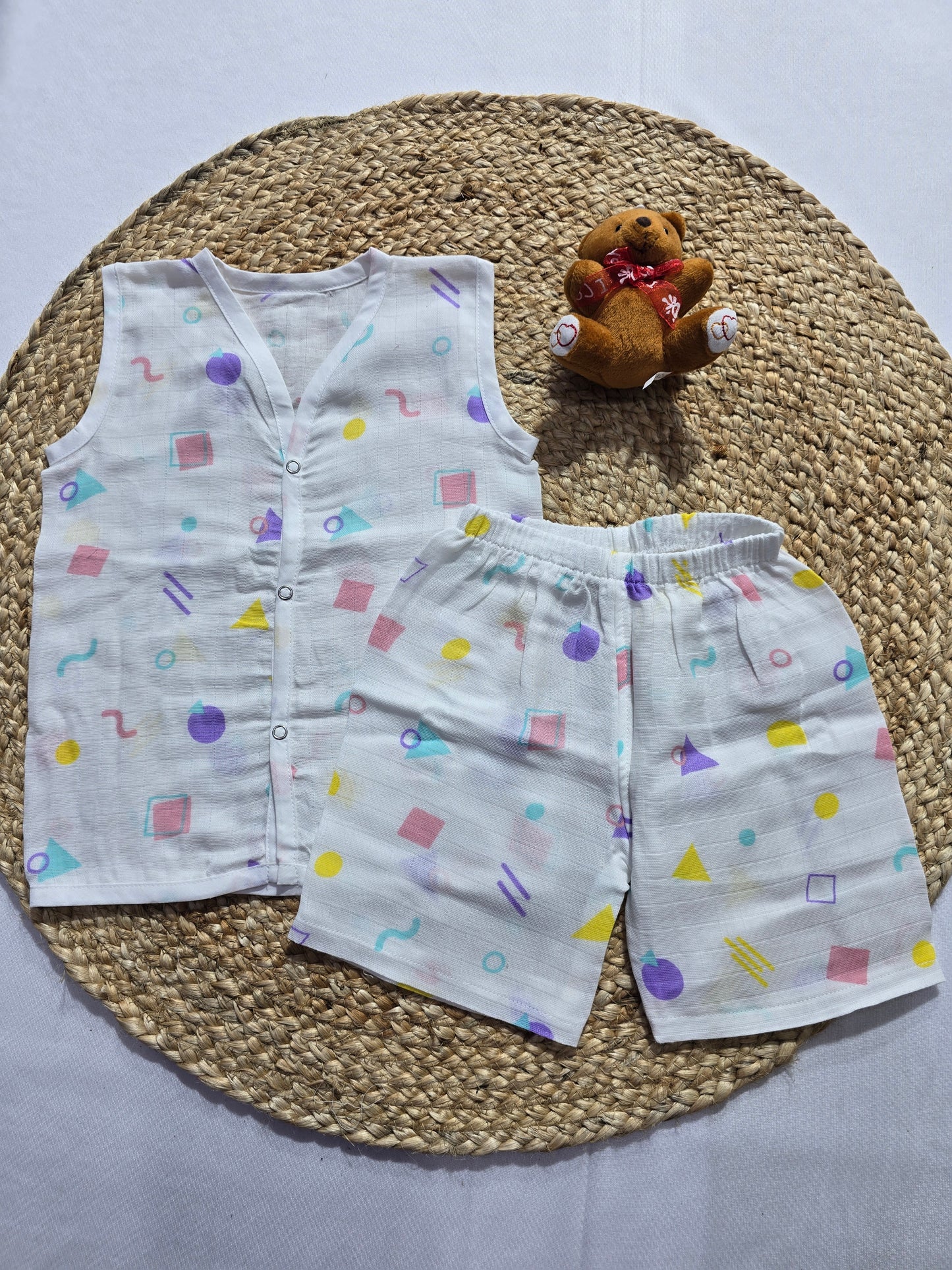 Baby's muslin Co-ord set - Shapes violet