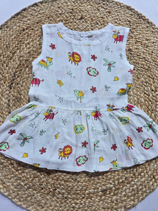 Baby's muslin frock button - Coconut tree