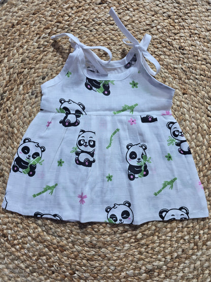Baby's muslin frock knot - Panda