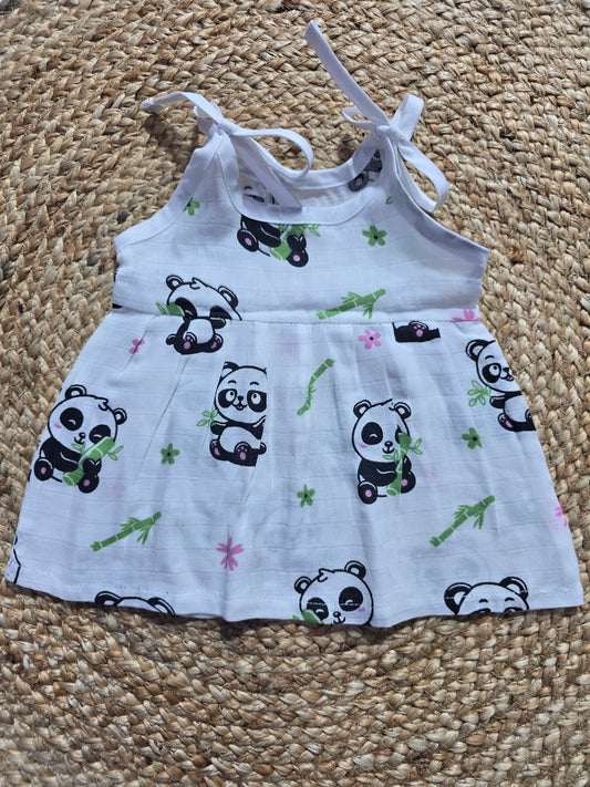 Baby's muslin frock knot - Panda