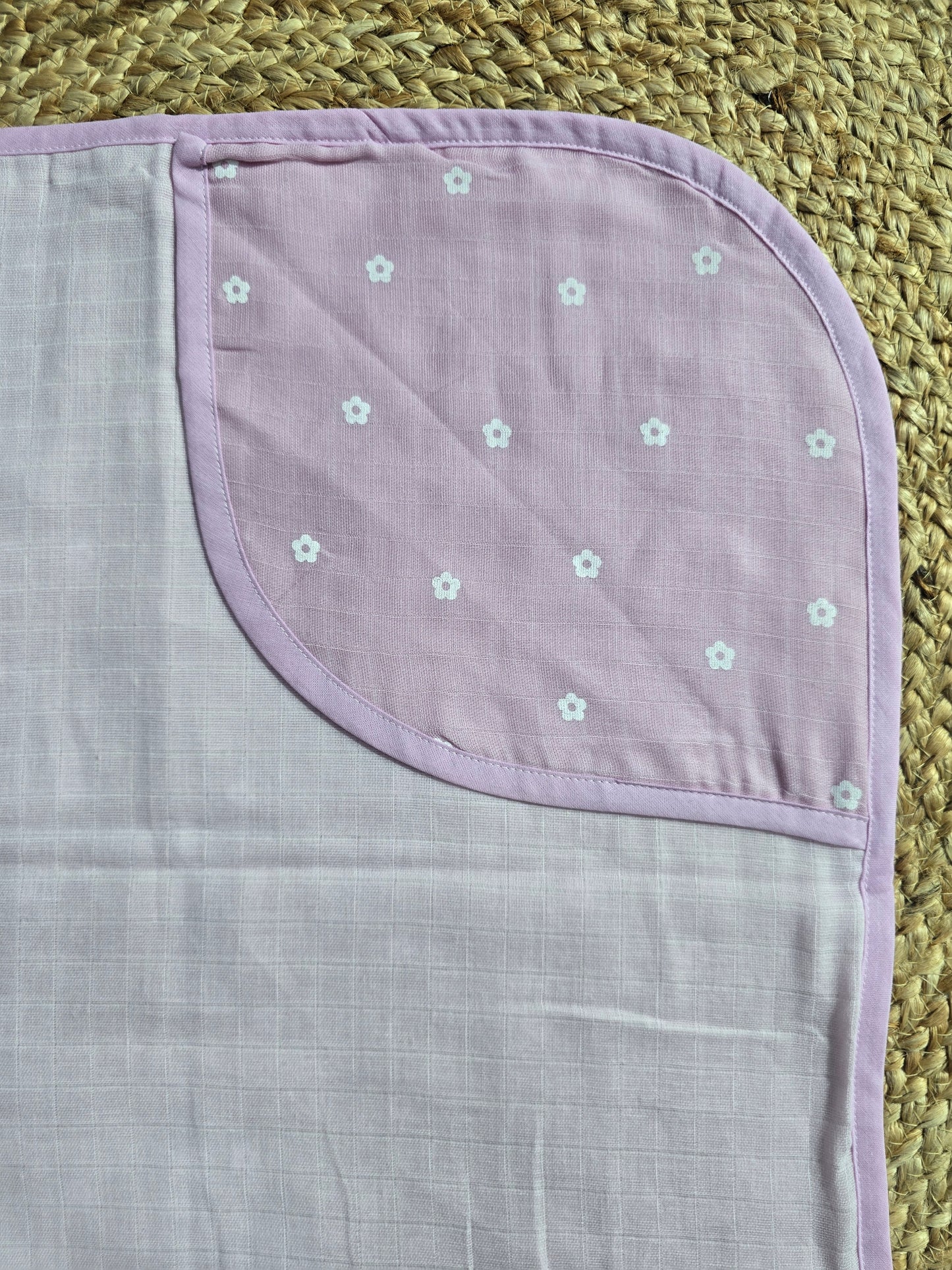 Baby's muslin hooded towel