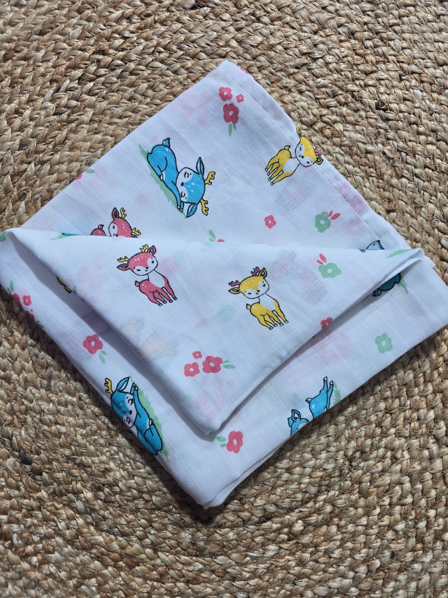 Baby's muslin swaddle - Deer