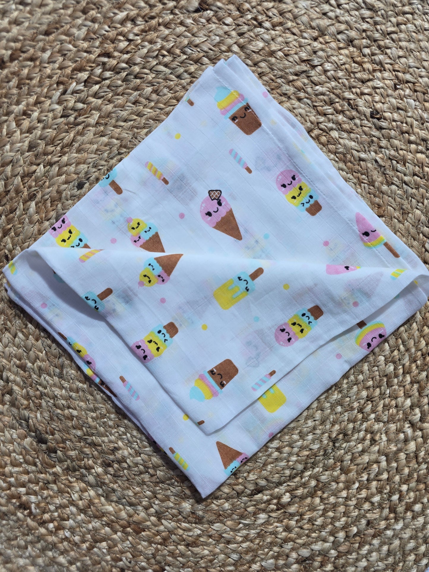 Baby's muslin swaddle - Icecream