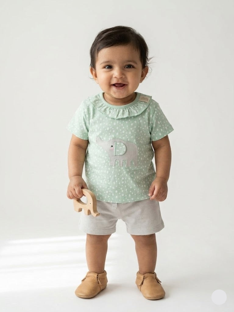 Baby_sshortsset-Green elephant