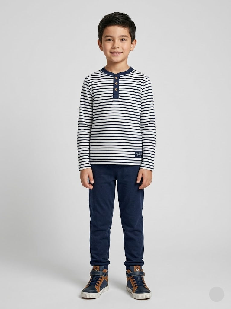 Boy's pant set -whitenevy