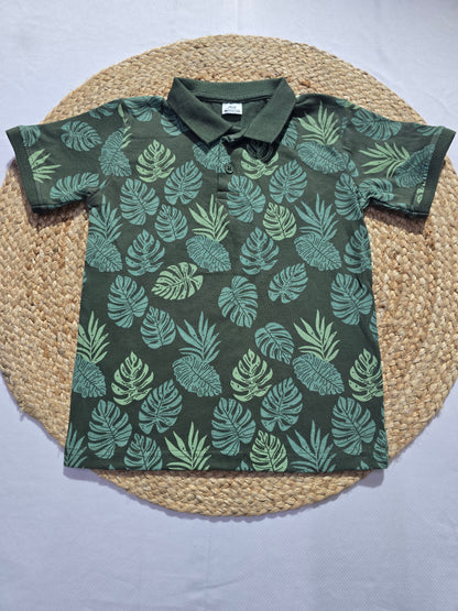 Boy's polo t-shirt - Green leaf