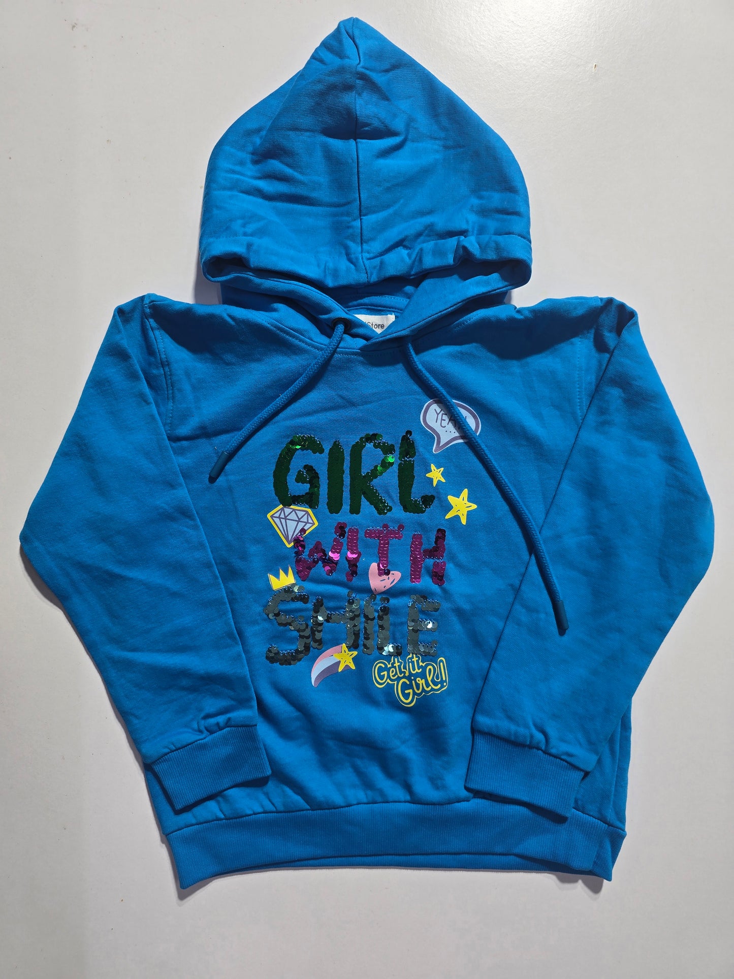 Girl's loop knit hoodie - girl sequence