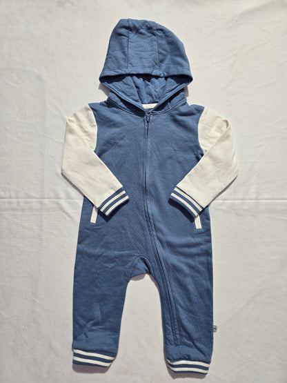 baby's jumpsuit/sleepsuit - blue