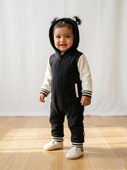 baby's jumpsuit/sleepsuit with shoe - black