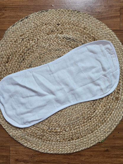Baby's muslin cotton burp cloth - white