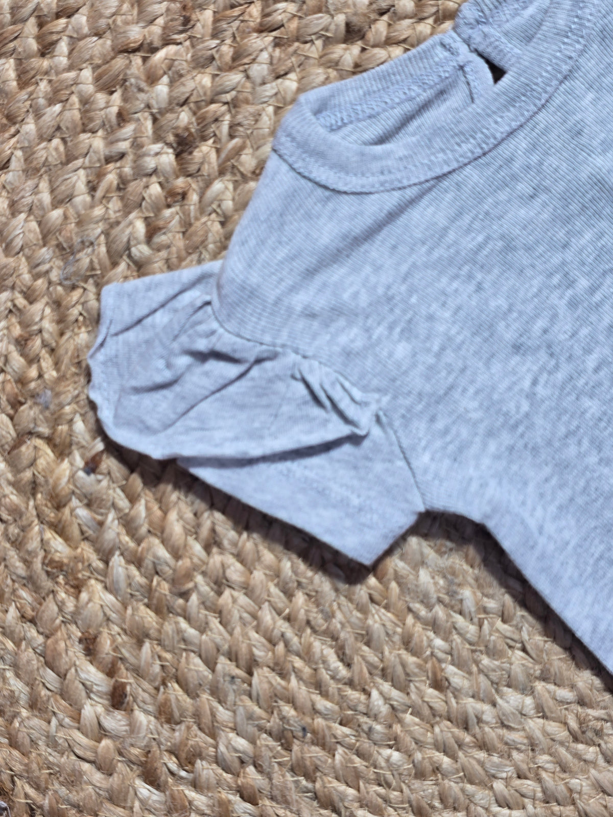 Baby's rompers - grey