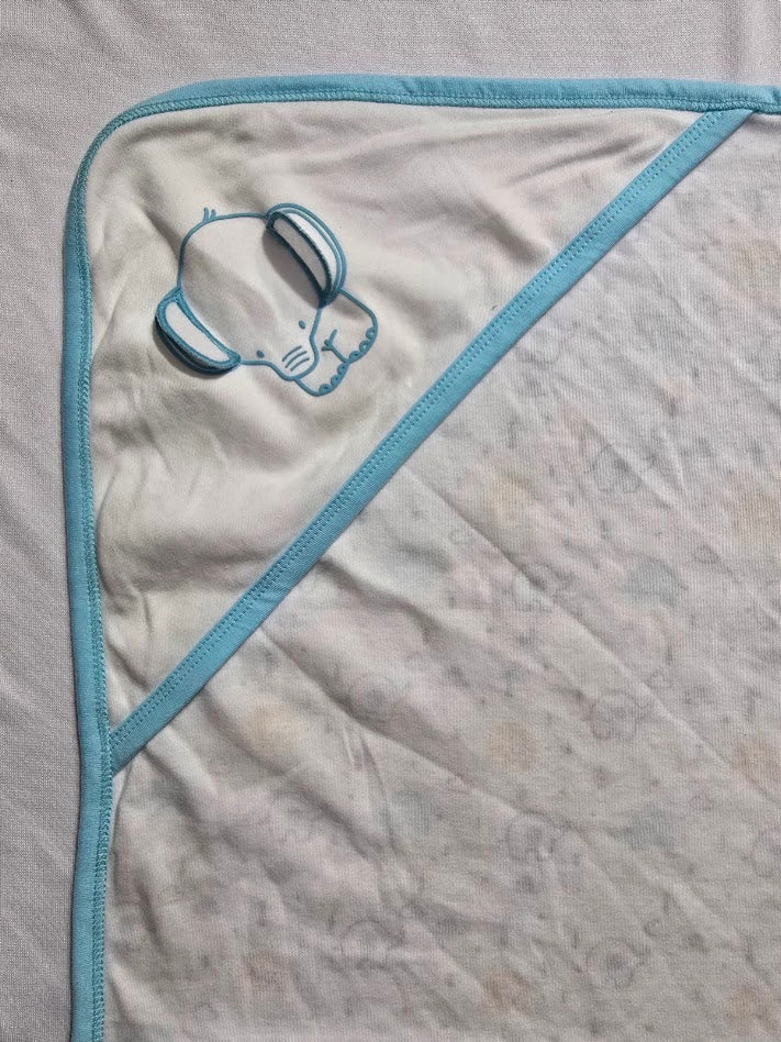 Baby's Hooded wrapper blanket - Elephant