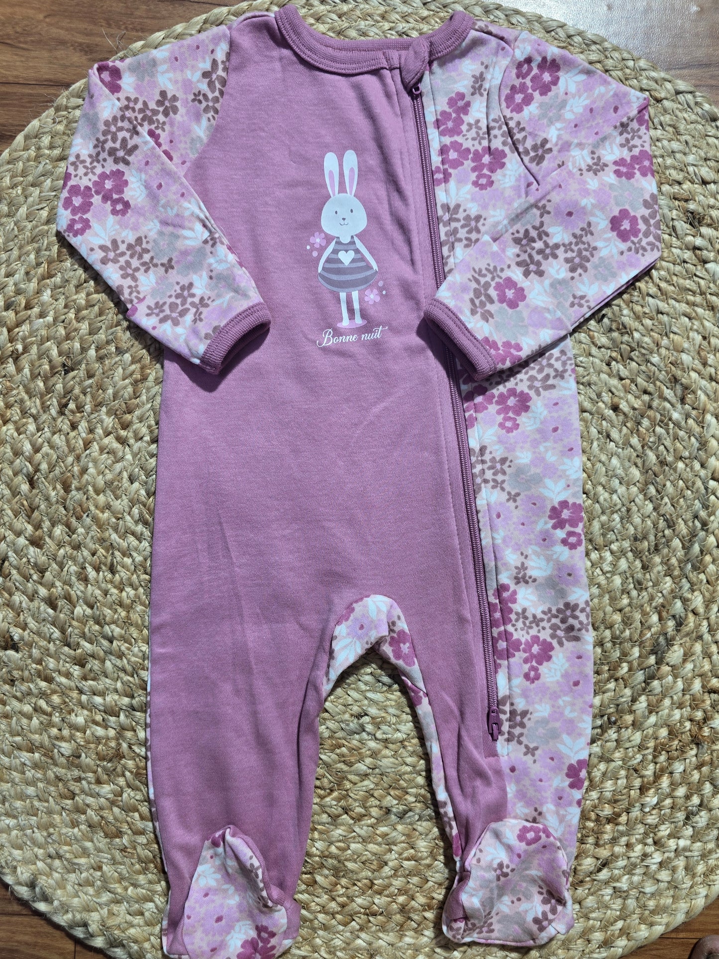 baby's jumpsuit/sleepsuit with shoe - pink bunny (Two way zip)