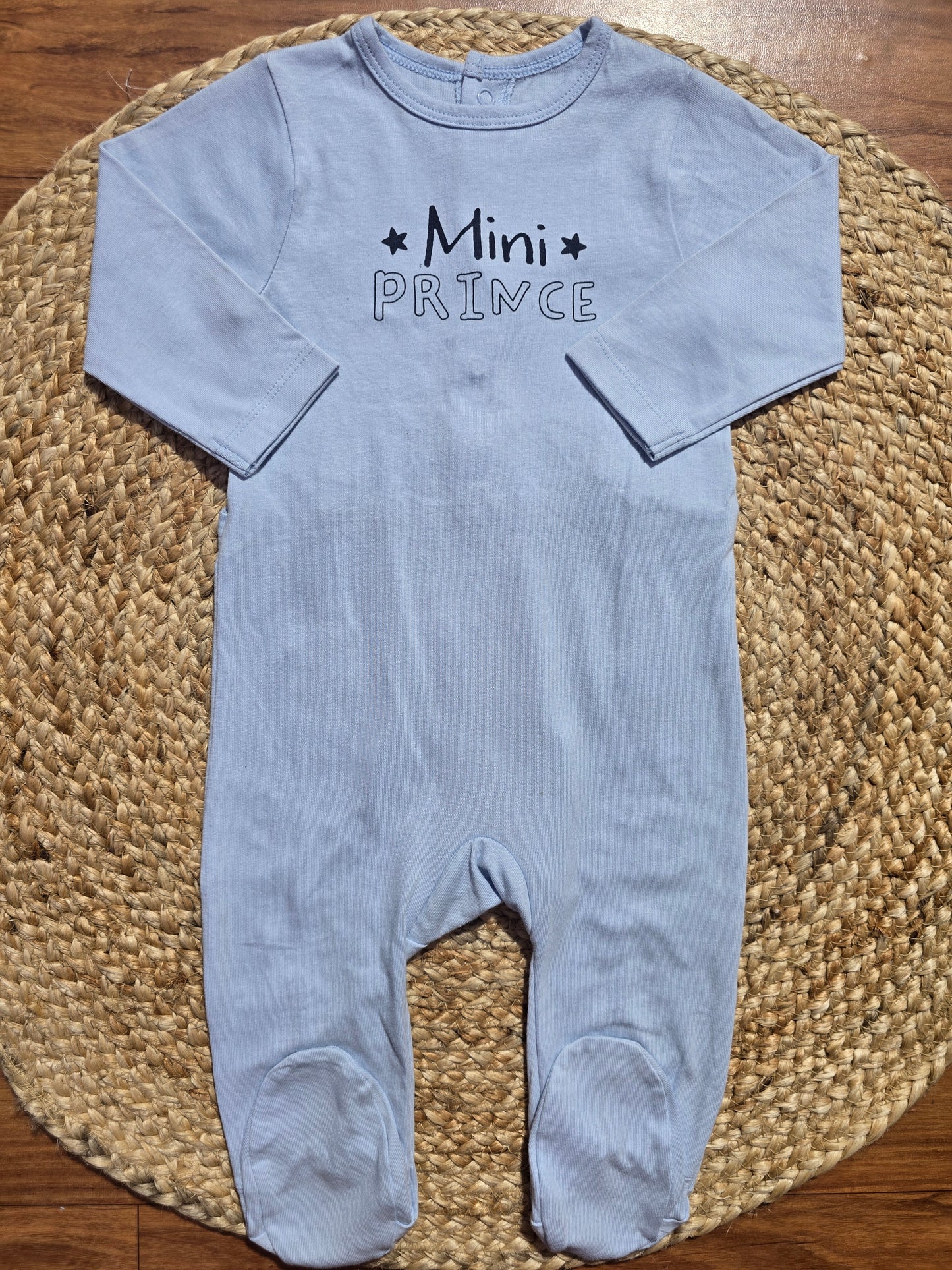 baby's jumpsuit/sleepsuit with shoe - mini