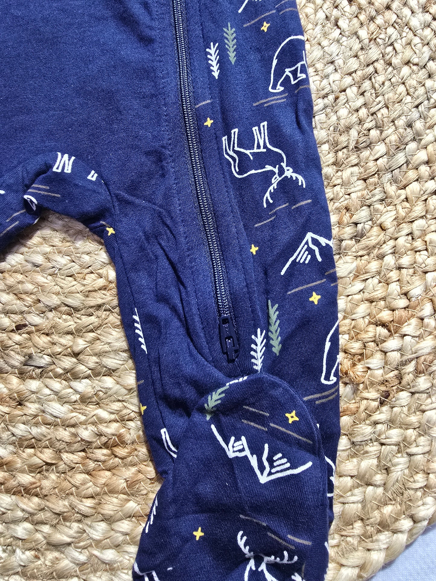 baby's jumpsuit/sleepsuit with shoe - nevy deer (Two way zip)