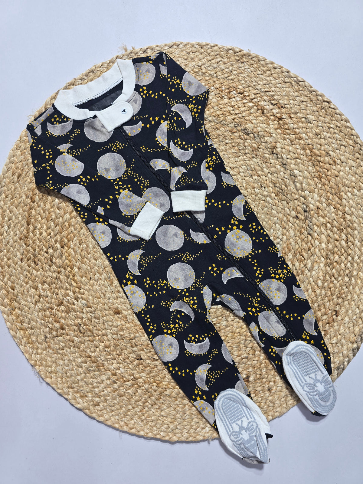 Baby's FS jumpsuit with shoe - moons