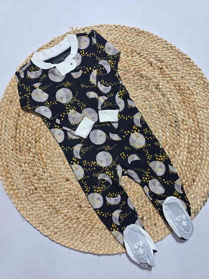 Baby's FS jumpsuit with shoe - moons