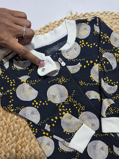 Baby's FS jumpsuit with shoe - moons