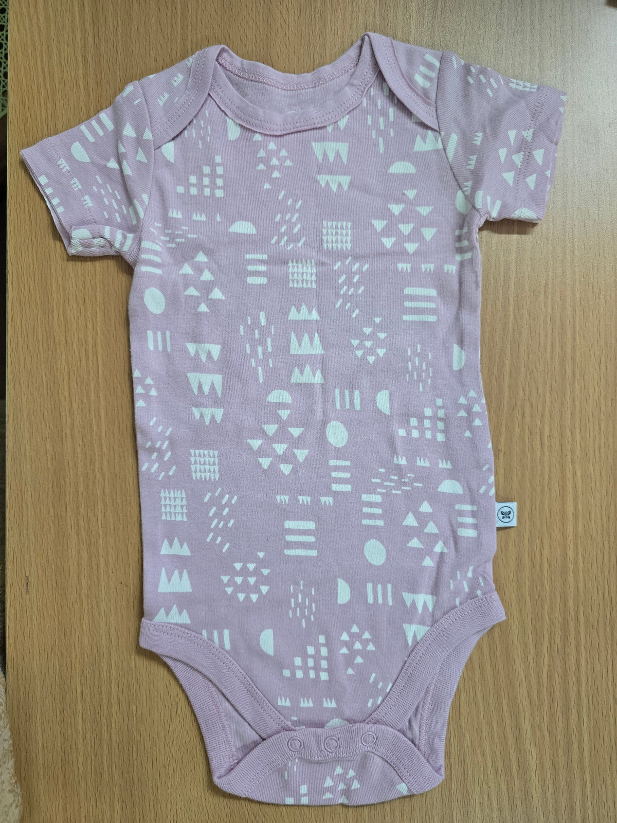 Baby's rompers - lav shapes