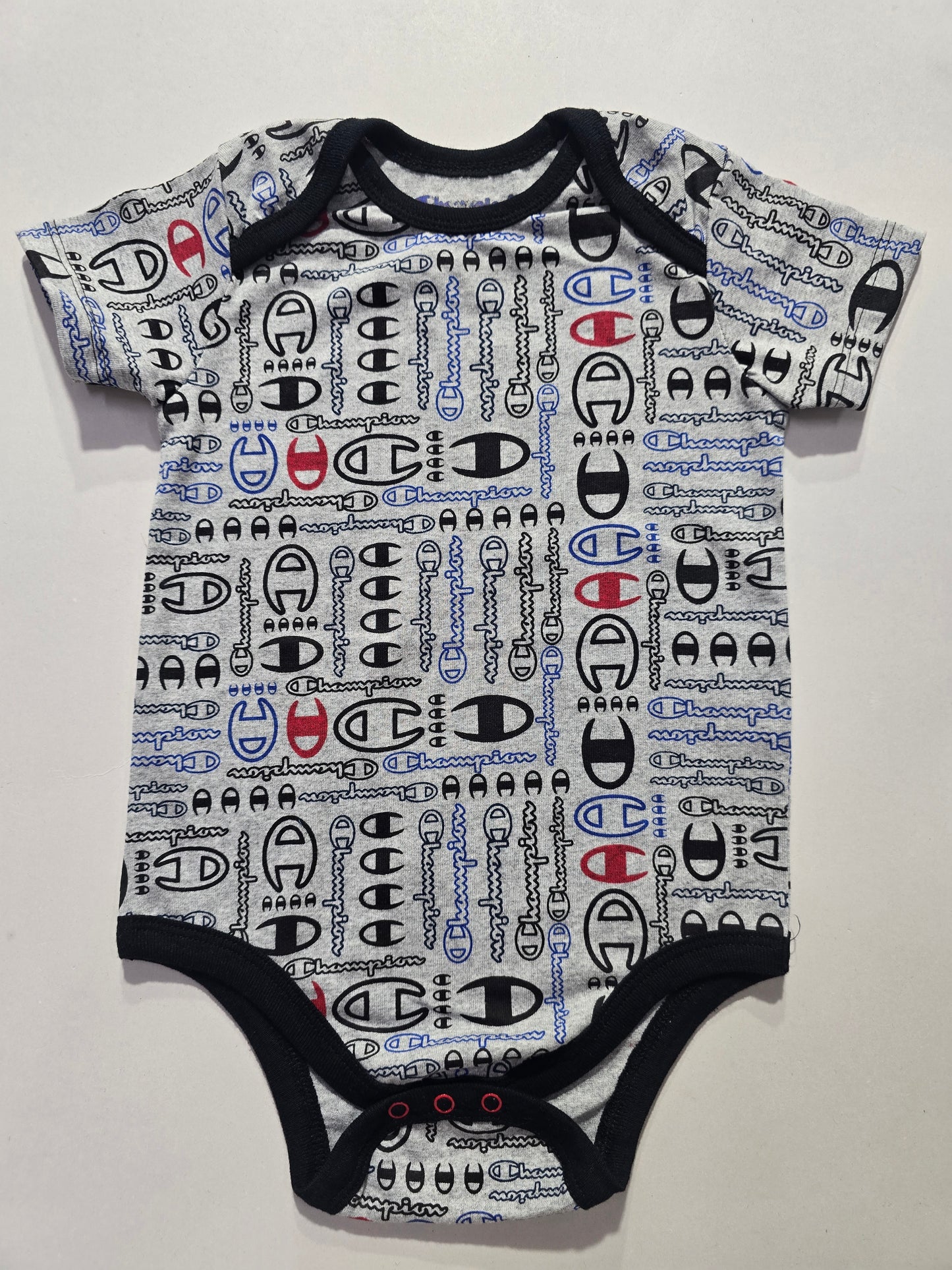 Baby's rompers - pins