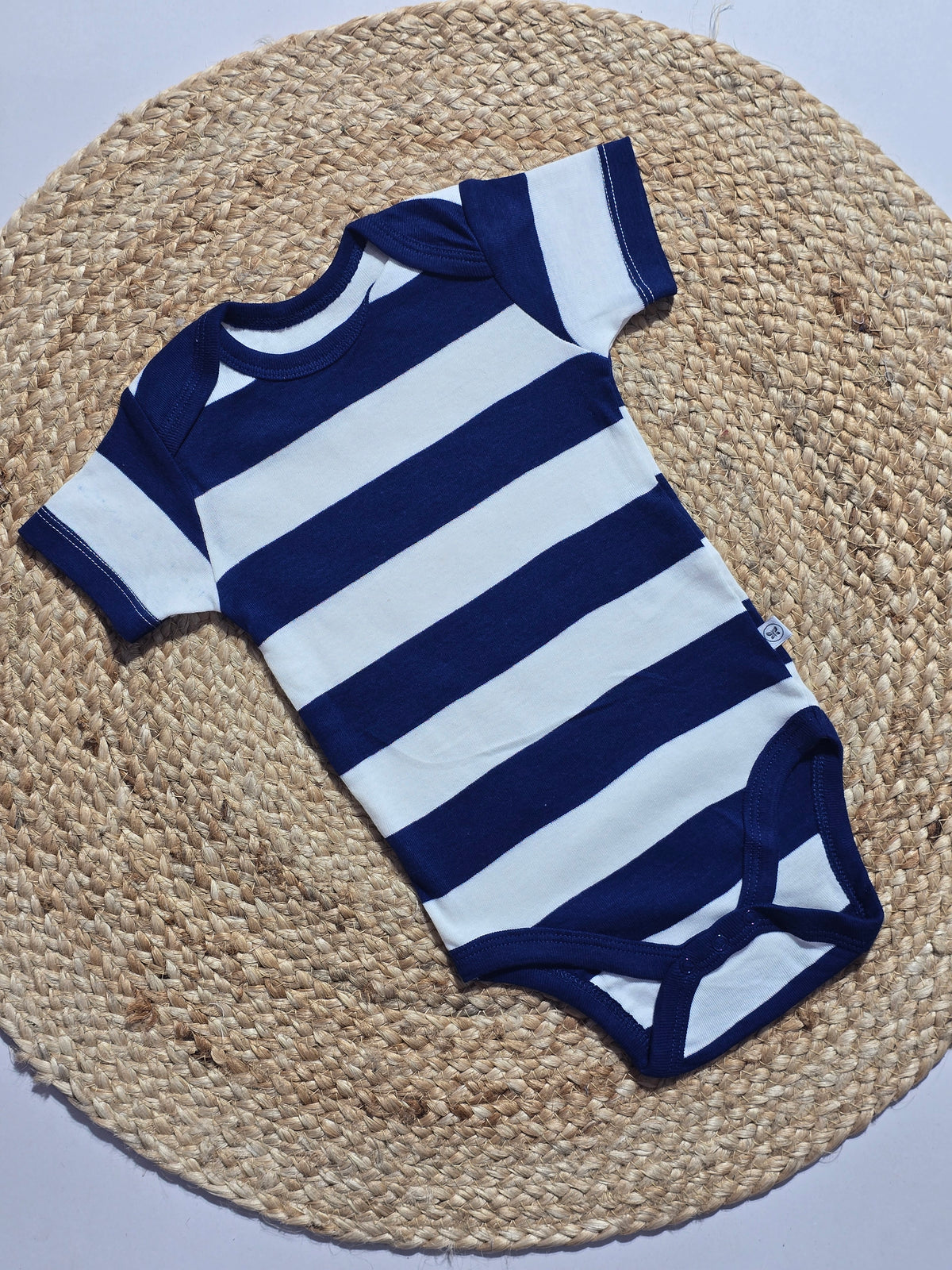 Baby's rompers - navy line