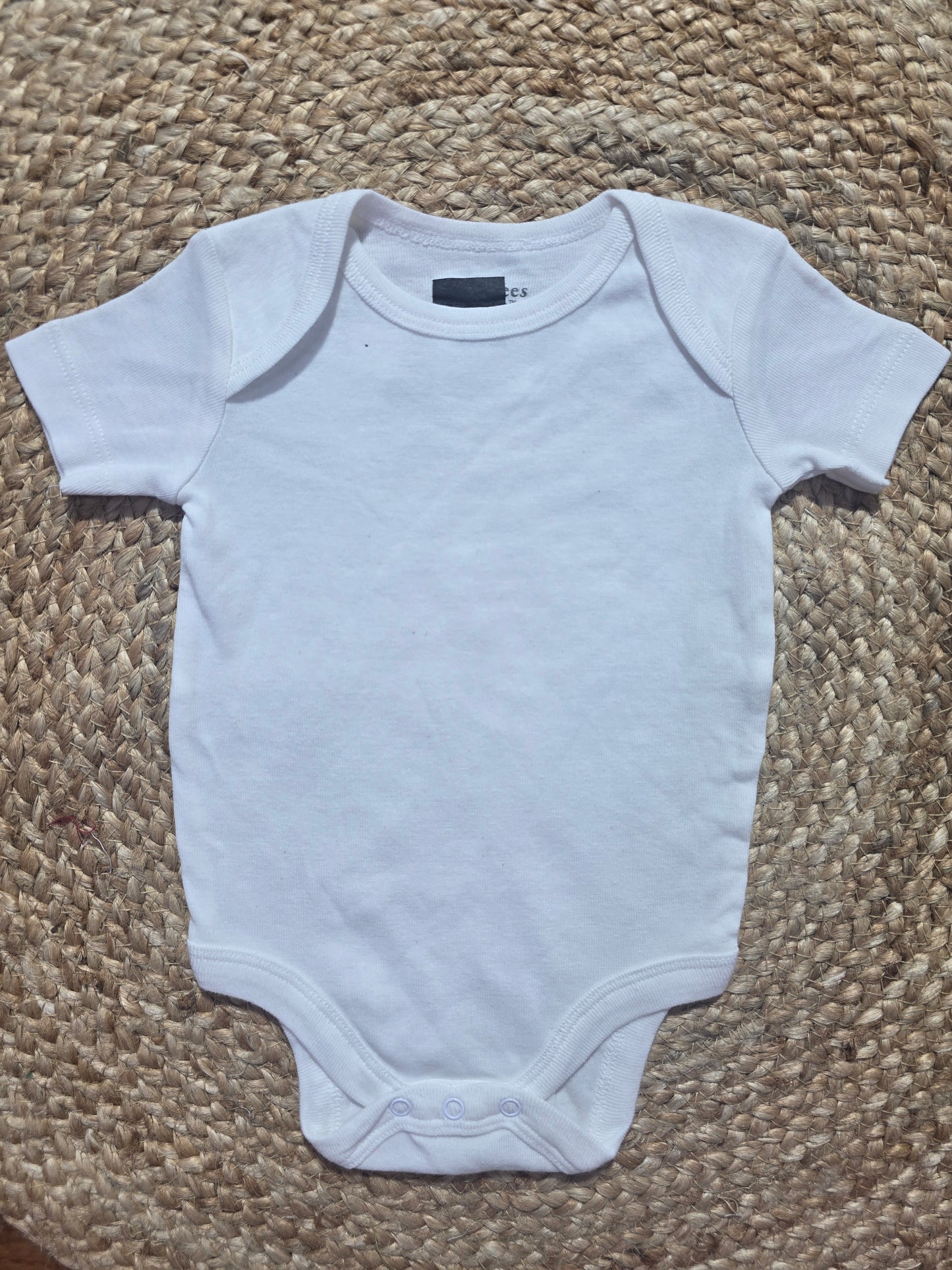Baby's rompers - white