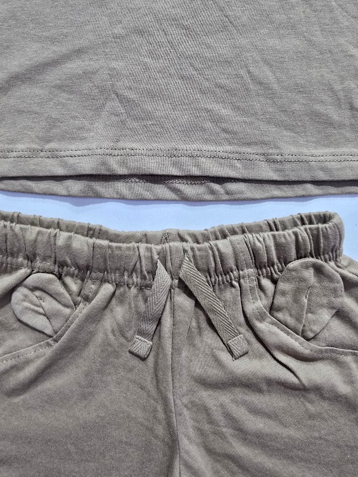 Baby's shorts set - teddy