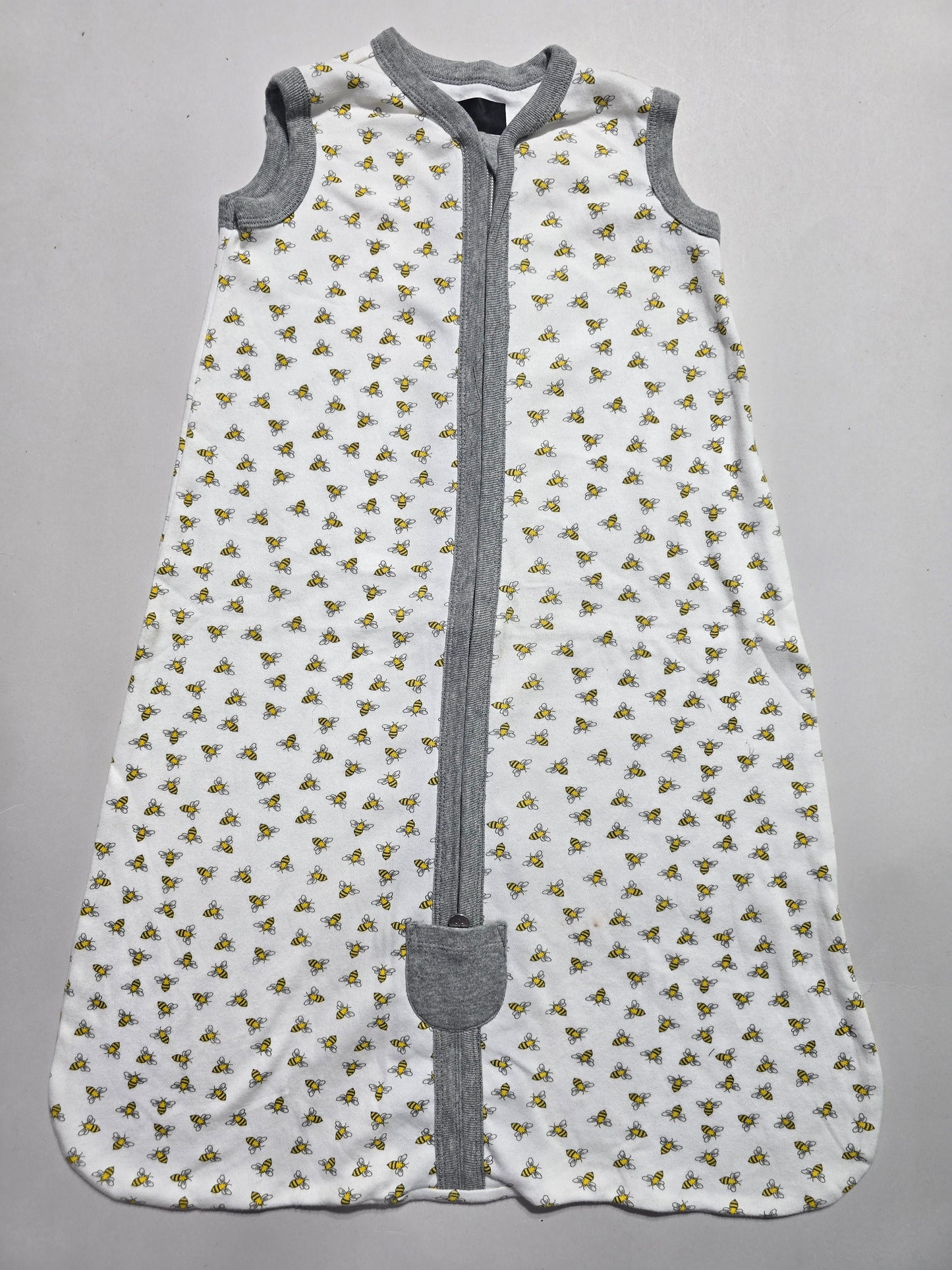 Baby's sleeping bag - bees