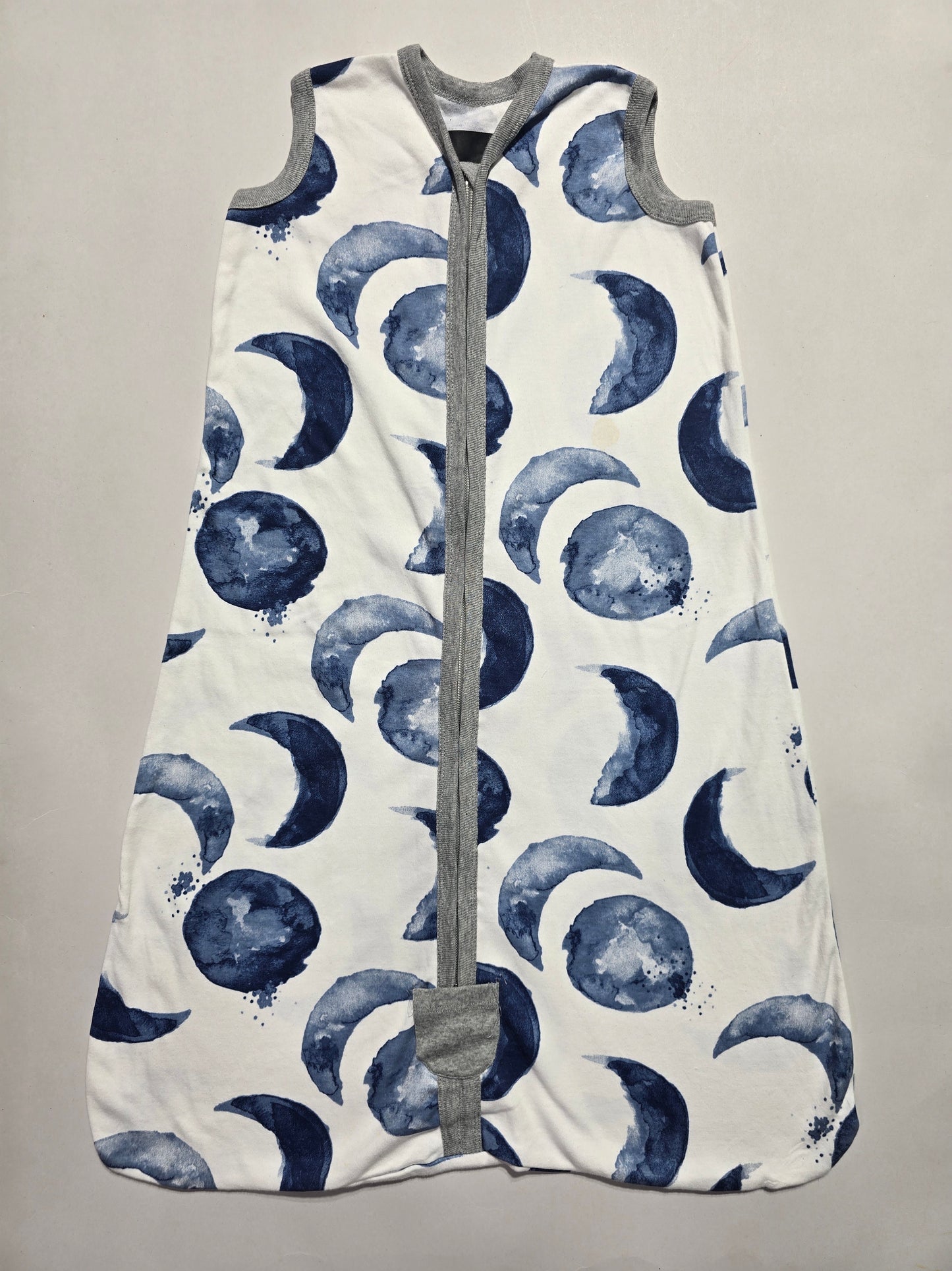 Baby's sleeping bag - moons