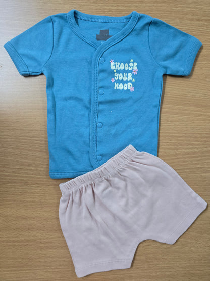 Baby's jablas shorts set