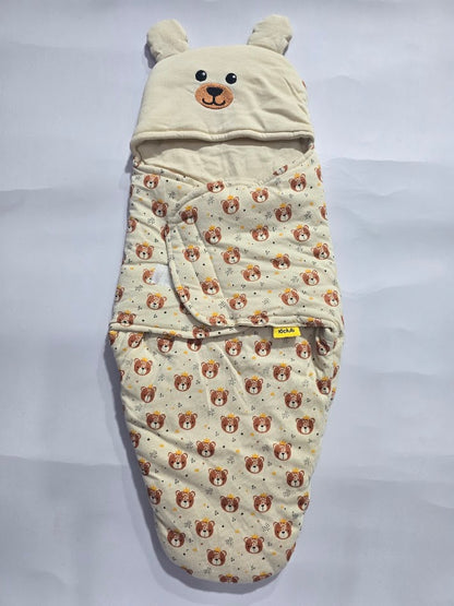 Baby's Hooded wrapper - teddybear