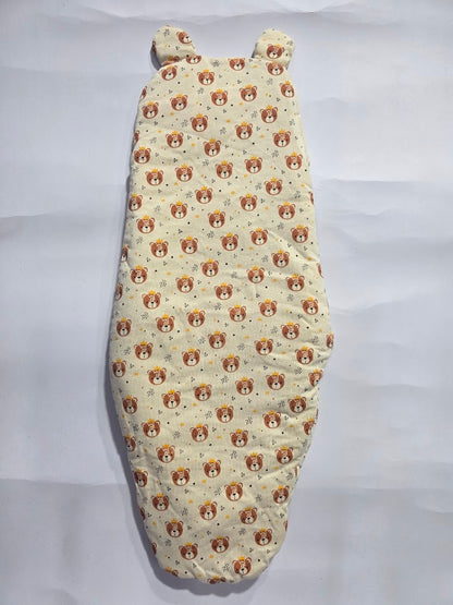 Baby's Hooded wrapper - teddybear