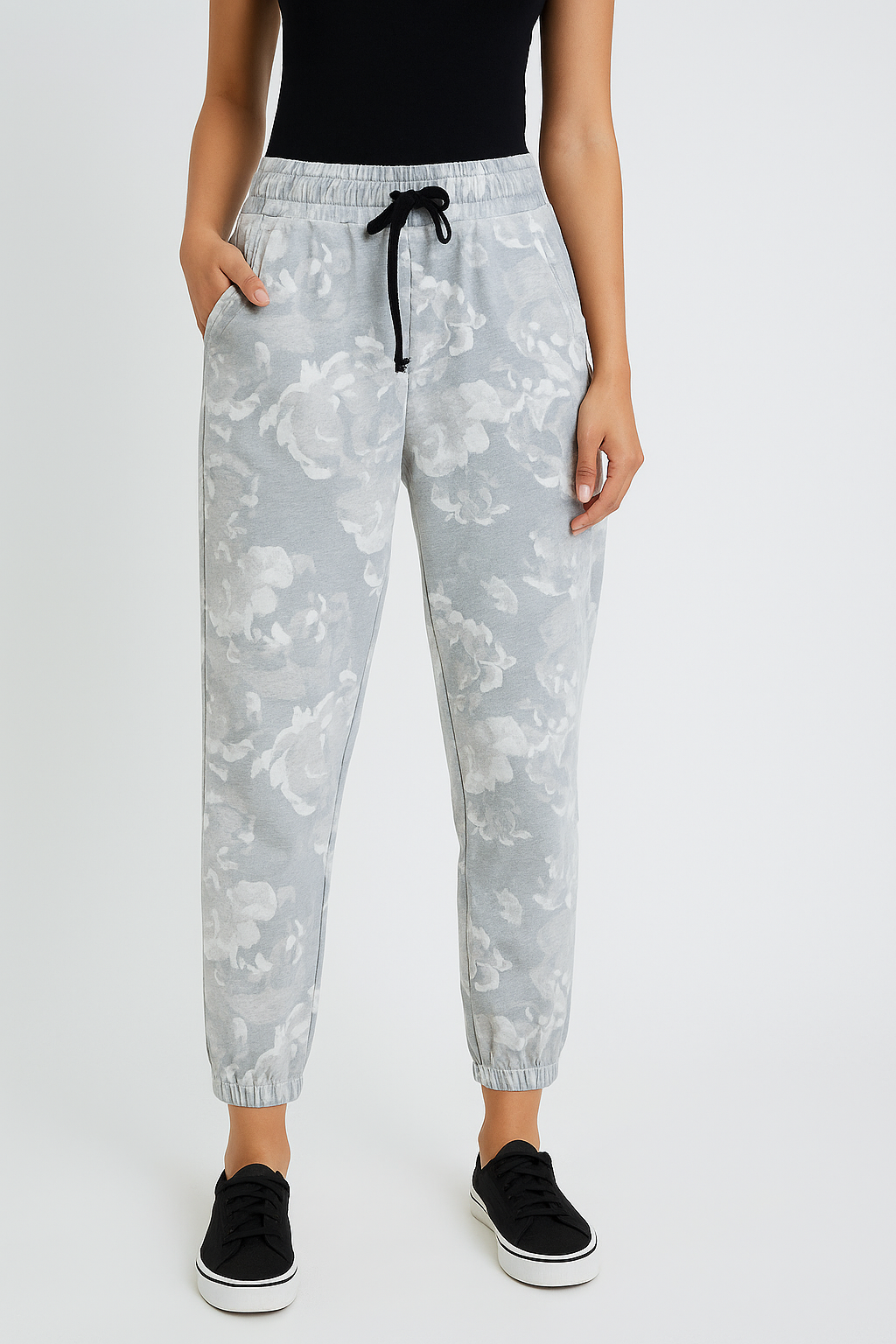 Women's loop knit pant