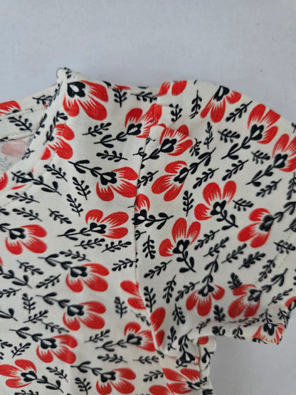 Baby girl's pant set - red buds