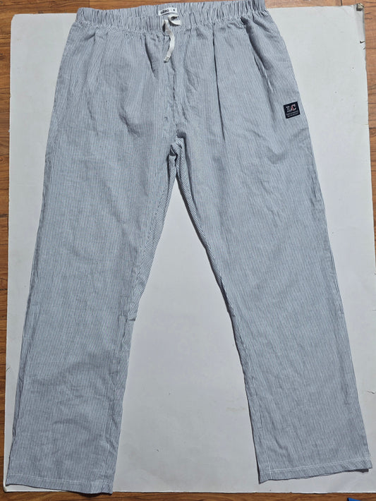 Men's pant - lines