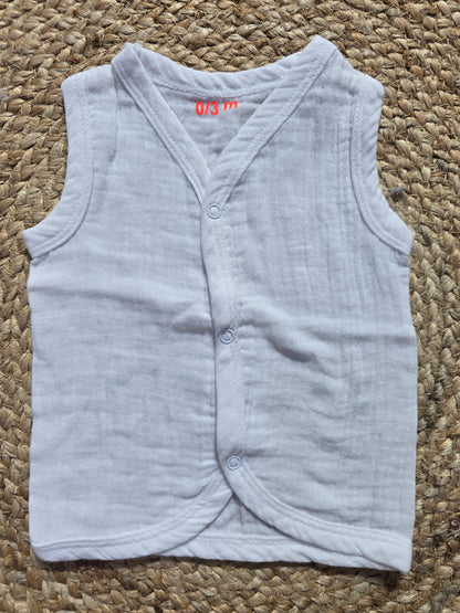 Baby's muslin jabla button - white