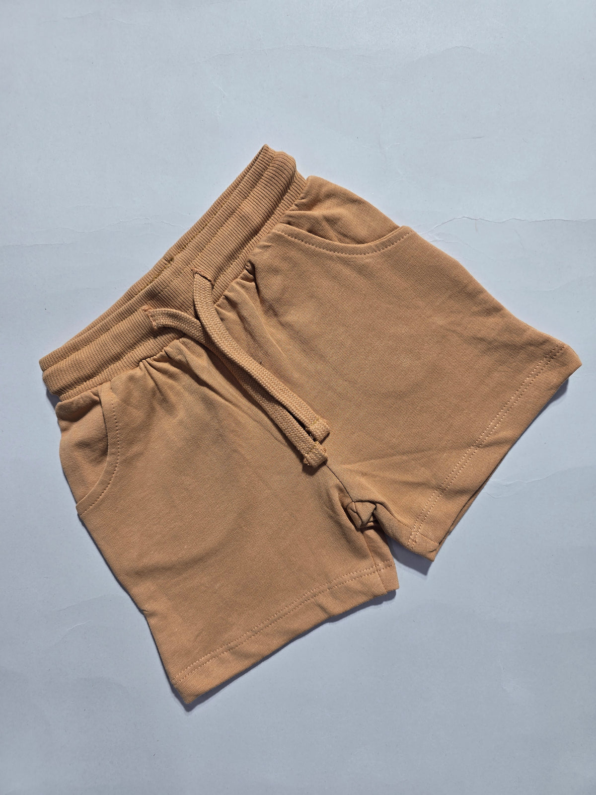 Baby's loop knit shorts - camel