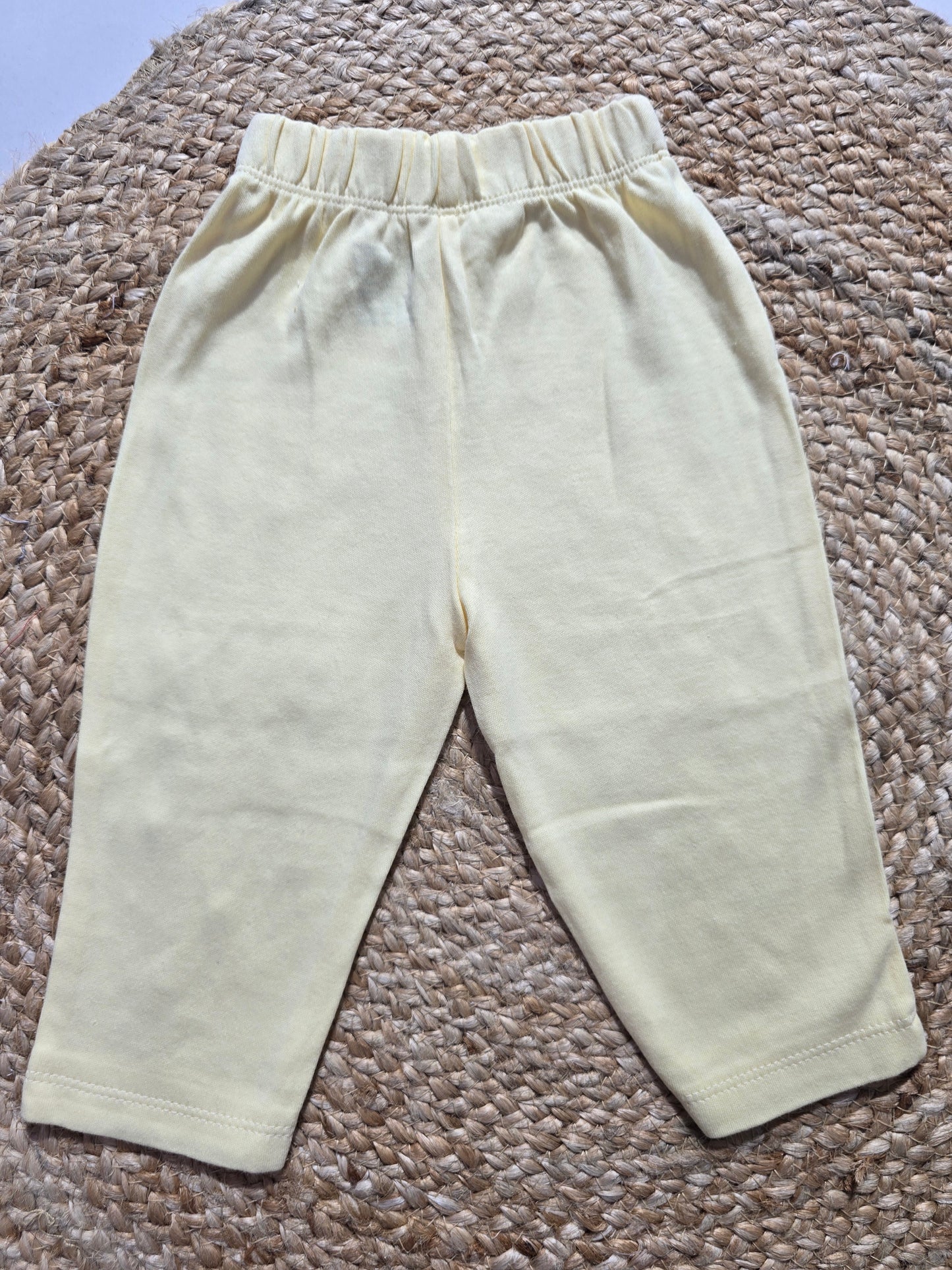 Baby's pants - yellow