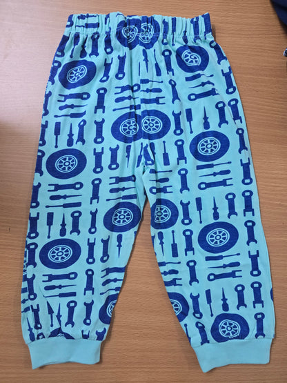 Baby's pants - tools