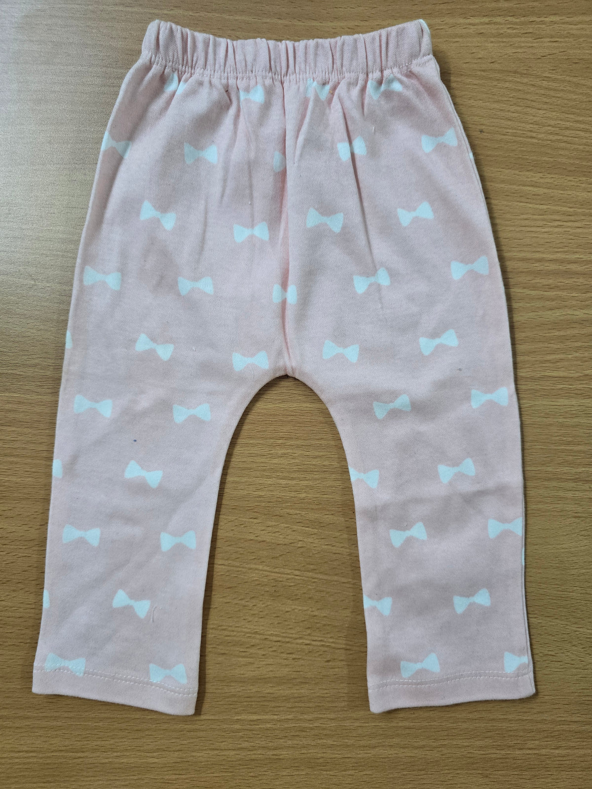 Baby's pants - bows