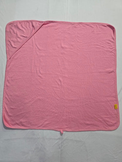 Baby's Hooded blanket with 2 caps - pink