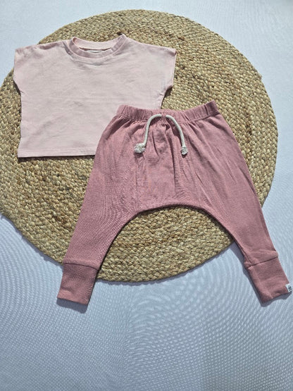 Baby's diaper pant set - sandle